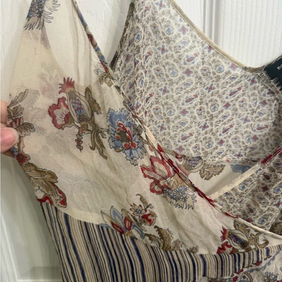 BCBGMAXAZRIA Silk Patchwork Wrap Blouse Top Tank Paisley Boho Y2K Cottagecore 4 - Picture 3 of 7